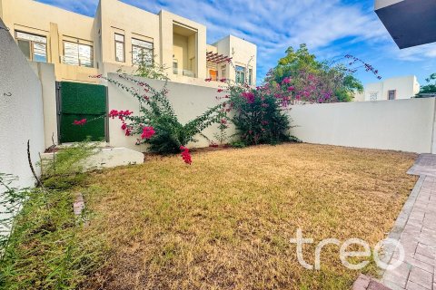 Villa in Mira Oasis, Reem, Dubai 3 bedrooms, 233.74 sq.m. № 120023 - photo 24