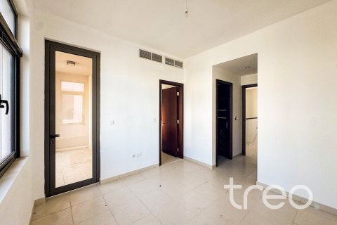 Villa in Mira Oasis, Reem, Dubai 3 bedrooms, 233.74 sq.m. № 120023 - photo 13