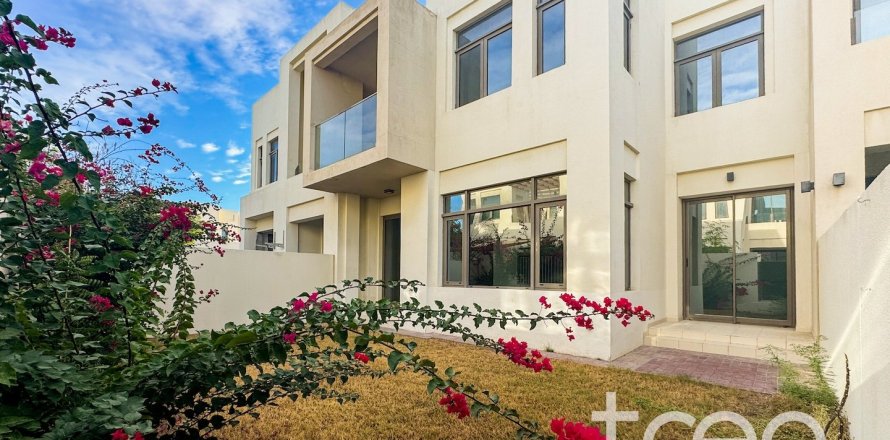 Villa in Mira Oasis, Reem, Dubai 3 bedrooms, 233.74 sq.m. № 120023