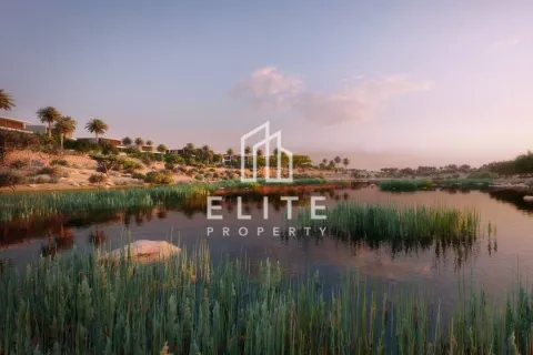 Villa en Dubai, 5 dormitorios, 718 m², № 121275 - foto 5
