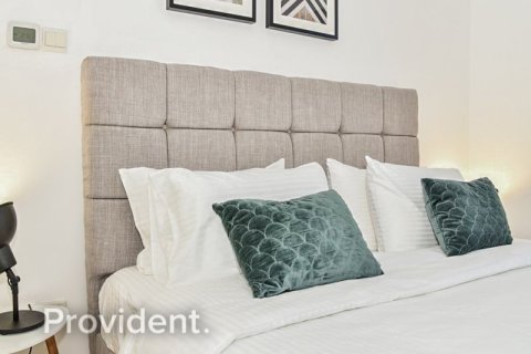 Купить квартиру в Дубай Марине, Дубай: 3 спальни, 170.6м², № 909 - фото 24