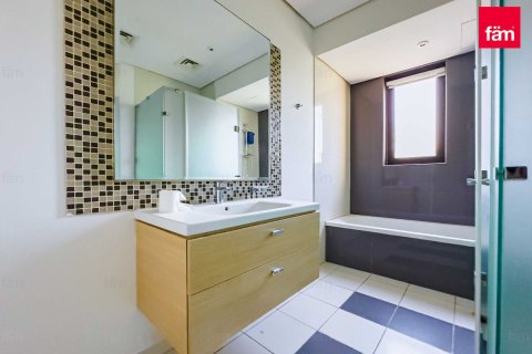 Villa à Dubai, 5 chambres, 442.3 m², № 53159 - photo 5