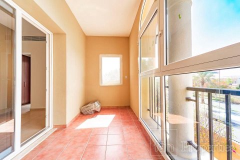 Villa in Dubai 2 bedrooms, 245.2 sq.m. № 110210 - photo 8