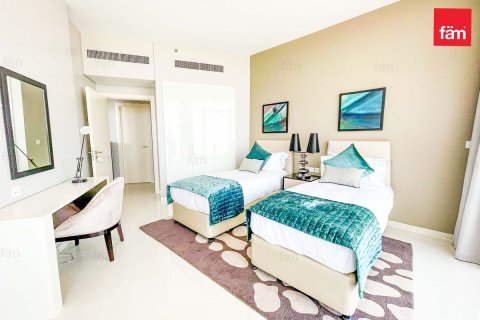 Apartment in Dubai 2 bedrooms, 118.9 sq.m. № 67386 - photo 4