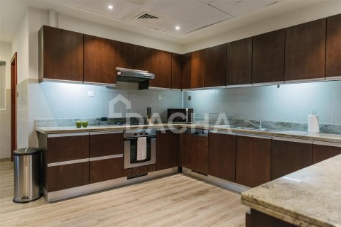 Apartamento en Dubai Marina, Dubai, 3 dormitorios, 176.5 m², № 6609 - foto 9