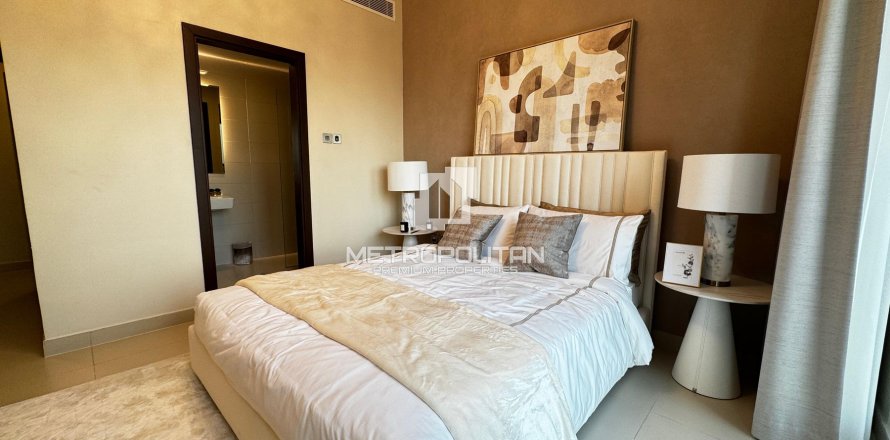 Apartment in Jumeirah Village Circle, Dubai 2 bedrooms, 103 sq.m. № 73254