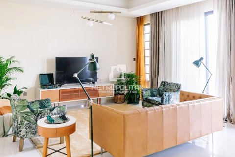 Купить виллу в DAMAC Hills (Akoya by DAMAC), Дубай: 5 спален, 175м², № 73253 - фото 2