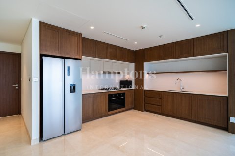Apartamento en Dubai Harbour, Dubai, 3 dormitorios, 177.72343900 m², № 70080 - foto 2