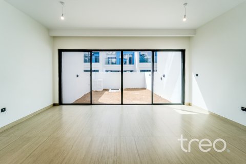 Villa in Damac Lagoons, Dubai 3 bedrooms, 186.92 sq.m. № 119990 - photo 7