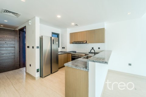 Villa in Damac Lagoons, Dubai 3 bedrooms, 186.92 sq.m. № 119990 - photo 10