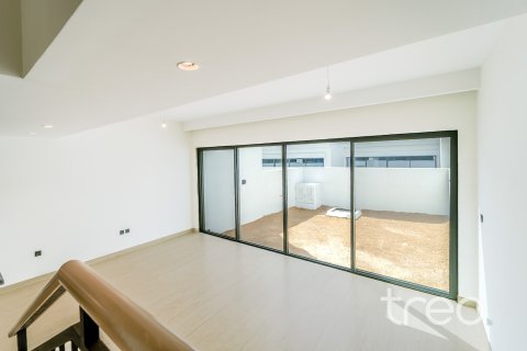 Villa in Damac Lagoons, Dubai 3 bedrooms, 186.92 sq.m. № 119990 - photo 29