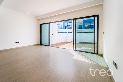 Villa in Damac Lagoons, Dubai 3 bedrooms, 186.92 sq.m. № 119990 - photo 8