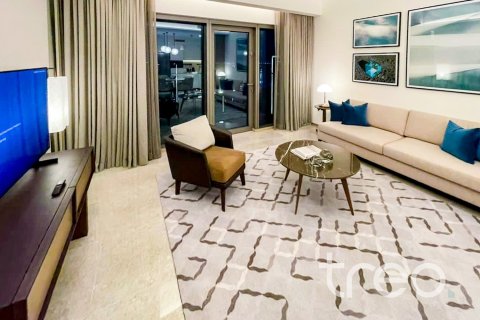 Снять в аренду квартиру в Address Harbour Point, Dubai Creek Harbour (The Lagoons), Дубай: 1 спальня, 73.11м², № 120086 - фото 4