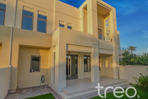 Villa in Mira Oasis 3, Reem, Dubai 4 bedrooms, 215.16 sq.m. № 119988 - photo 11