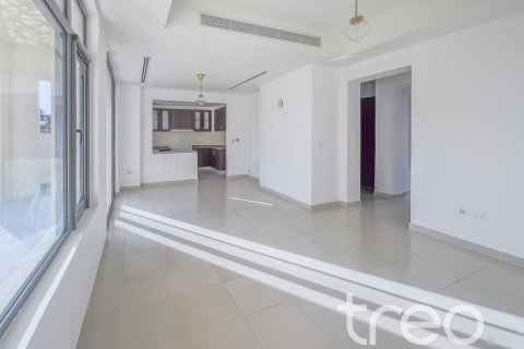Villa in Mira Oasis 3, Reem, Dubai 4 bedrooms, 215.16 sq.m. № 119988 - photo 13
