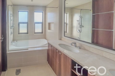 Villa in Mira Oasis 3, Reem, Dubai 4 bedrooms, 215.16 sq.m. № 119988 - photo 23