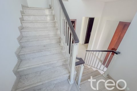 Villa in Mira Oasis 3, Reem, Dubai 4 bedrooms, 215.16 sq.m. № 119988 - photo 28
