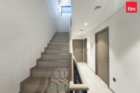 Townhouse in Dubai 5 bedrooms, 219.5 sq.m. № 95827 - photo 6