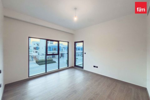 Townhouse in Dubai 5 bedrooms, 219.5 sq.m. № 95827 - photo 11