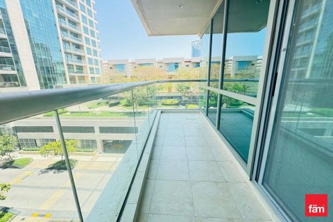 Apartment in The Views, Dubai 2 bedrooms, 127.9 sq.m. № 95830 - photo 2