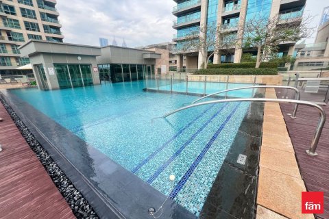 Apartment in The Views, Dubai 2 bedrooms, 127.9 sq.m. № 95830 - photo 11