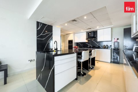 Снять в аренду пентхаус в Дубай Марине, Дубай: 4 спальни, 524.4м², № 95828 - фото 17