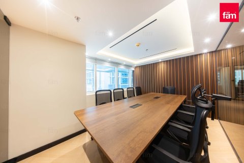 Oficina en Dubai, 108.7 m², № 95825 - foto 3