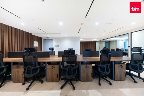Oficina en Dubai, 108.7 m², № 95825 - foto 7
