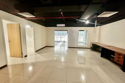 Oficina en Dubai, 75 m², № 69063 - foto 4