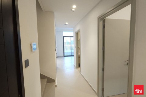 Townhouse in Dubai 3 bedrooms, 137.7 sq.m. № 93673 - photo 8