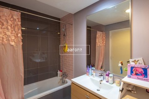 Apartment in Dubai 2 bedrooms, 178 sq.m. № 20983 - photo 12