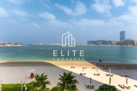 Apartment in EMAAR Beachfront, Dubai Harbour, Dubai 2 bedrooms, 130 sq.m. № 121238 - photo 14