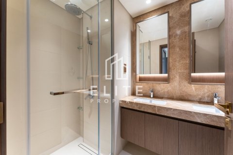 Apartment in EMAAR Beachfront, Dubai Harbour, Dubai 2 bedrooms, 130 sq.m. № 121238 - photo 8