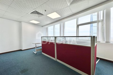 Office in Jumeirah Lake Towers, Dubai 1 room, 129.2 sq.m. № 6451 - photo 4
