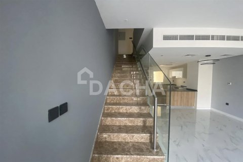 Maison de ville à Rukan, Dubai, 2 chambres, 123.7 m², № 6381 - photo 12