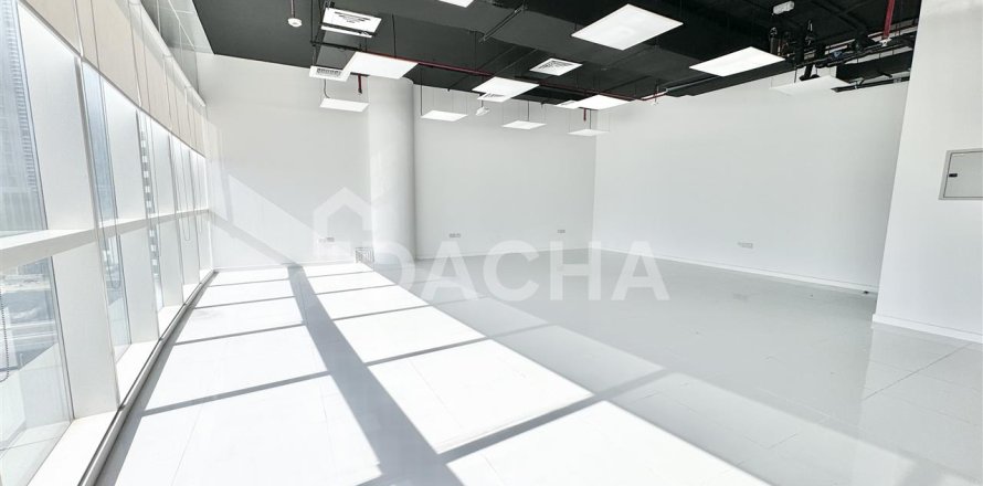 Офис в B2B Tower, Бизнес-Бэй, Дубай, 1 комната, 59.1м², № 6448