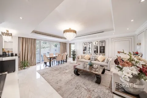 Villa in Springs 4, The Springs, Dubai 4 bedrooms, 228 sq.m. № 72434 - photo 3