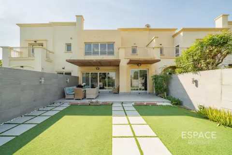 Villa in Springs 4, The Springs, Dubai 4 bedrooms, 228 sq.m. № 72434 - photo 18