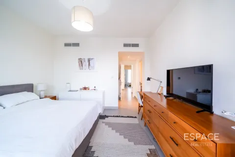 Купить виллу в Дубай Хилс Эстейт, Дубай: 3 спальни, 211м², № 72436 - фото 9