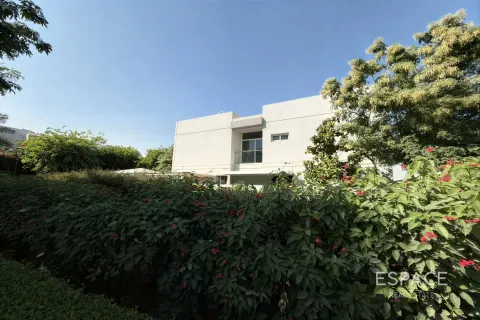 Adosado en Mudon, Dubai, 3 dormitorios, 216 m², № 72440 - foto 13