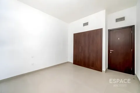Adosado en Mudon, Dubai, 3 dormitorios, 216 m², № 72440 - foto 7