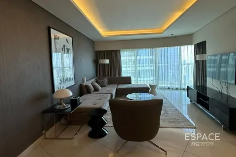 Apartment in Business Bay, Dubai 3 bedrooms, 162 sq.m. № 72438 - photo 6