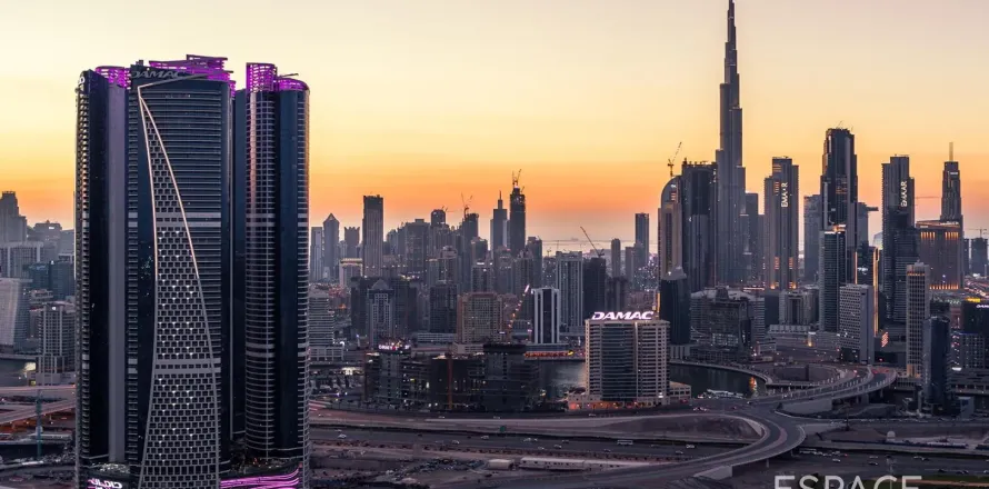 Apartment in Business Bay, Dubai 3 bedrooms, 162 sq.m. № 72438