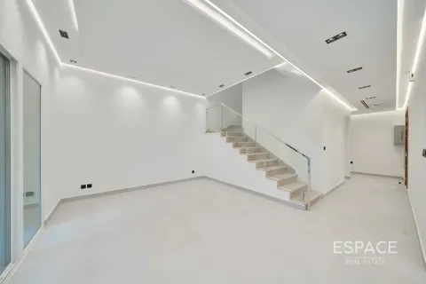 Купить виллу в Арабиан Ранчес, Дубай: 3 спальни, 175м², № 72437 - фото 6