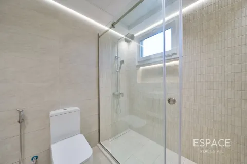 Купить виллу в Арабиан Ранчес, Дубай: 3 спальни, 175м², № 72437 - фото 13