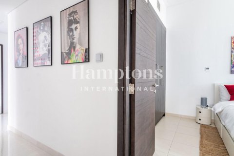 Apartment in Cayan Tower, Dubai Marina, Dubai 2 bedrooms, 141.30546300 sq.m. № 63628 - photo 7