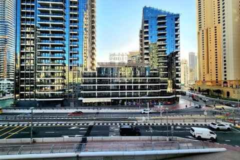 Apartment in Dubai Marina, Dubai 2 bedrooms, 70.5 sq.m. № 10674 - photo 11