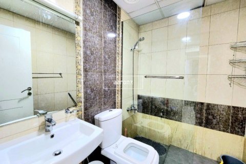 Apartment in Dubai Marina, Dubai 2 bedrooms, 70.5 sq.m. № 10674 - photo 9