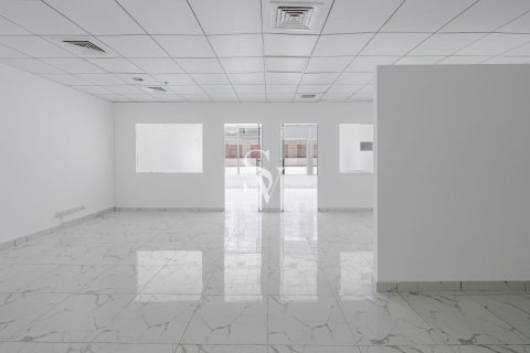 Снять в аренду офис в Бизнес-Бэе, Дубай: 88м², № 124011 - фото 3
