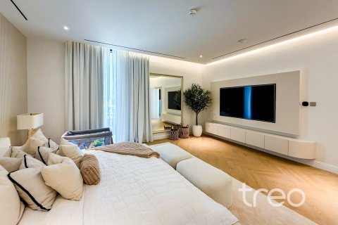 Villa en Jumeirah Park, Dubai, 7 dormitorios, 836.13 m², № 139898 - foto 28